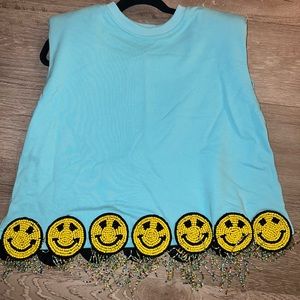 QUEEN OF SPARKLES SMILEY FRINGE TOP